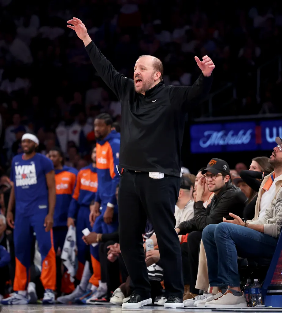 New York Knicks head coach Tom Thibodeau reacts during the second quarter.
