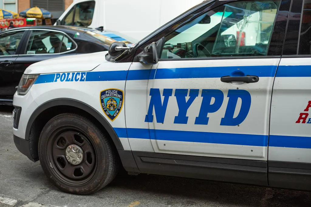 A 32-year-old womam was slashed repeatedly when tensions flared around 11:20 p.m. on board a northbound 6 train at the 149th Street and Southern Boulevard station in Mott Haven, authorities said.