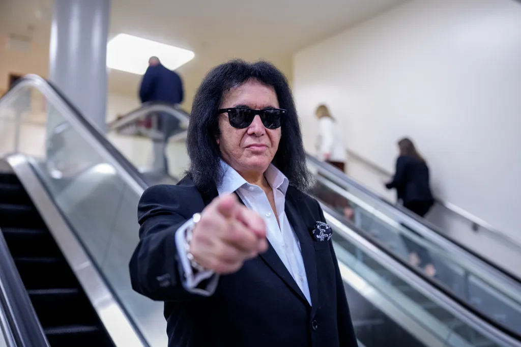 Musician Gene Simmons testifying during a Senate hearing.