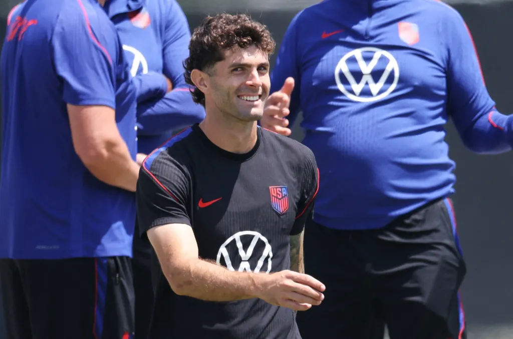 Christian Pulisic flashes a smile during USMNT World Cup training on June 23, 2026.