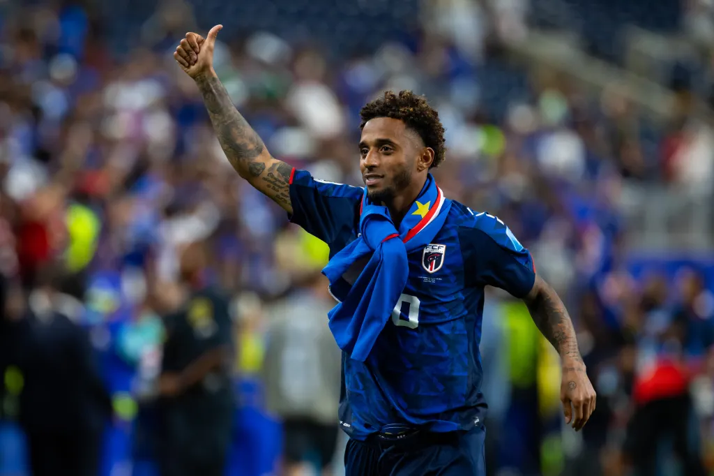 Ryan Mendes of Cabo Verde gives a thumbs up.