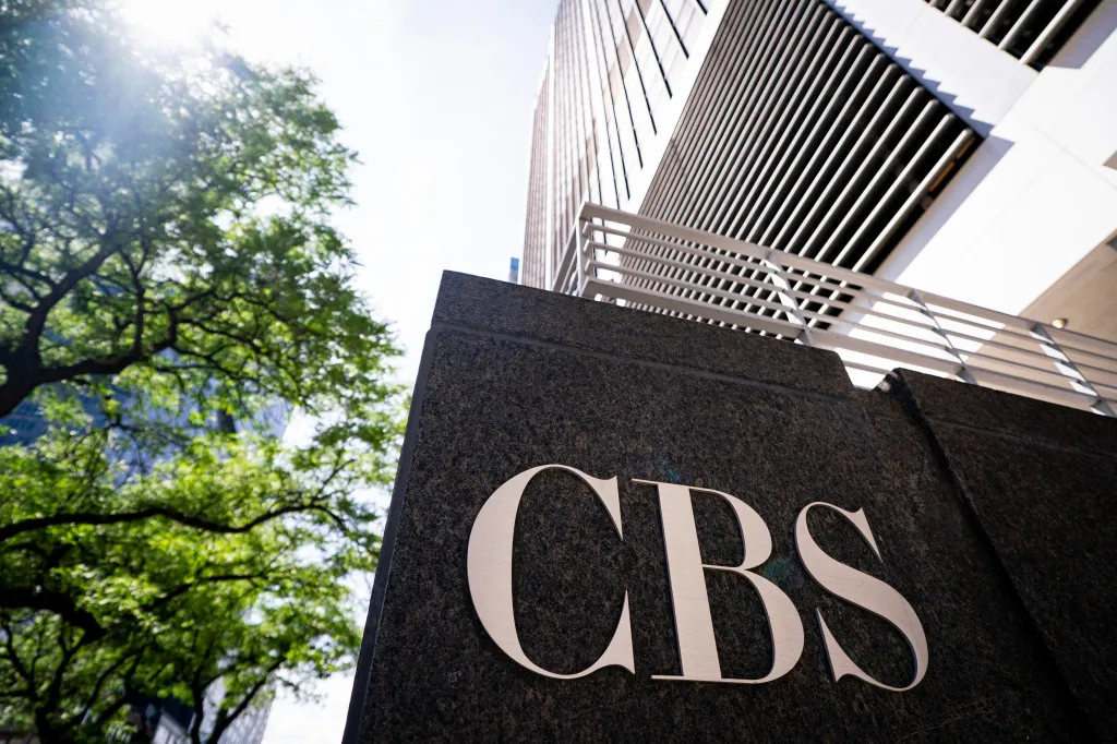 CBS News editor-in-chief Bari Weiss selected Tony Dokoupil as the new anchor of "CBS Evening News" earlier this year.