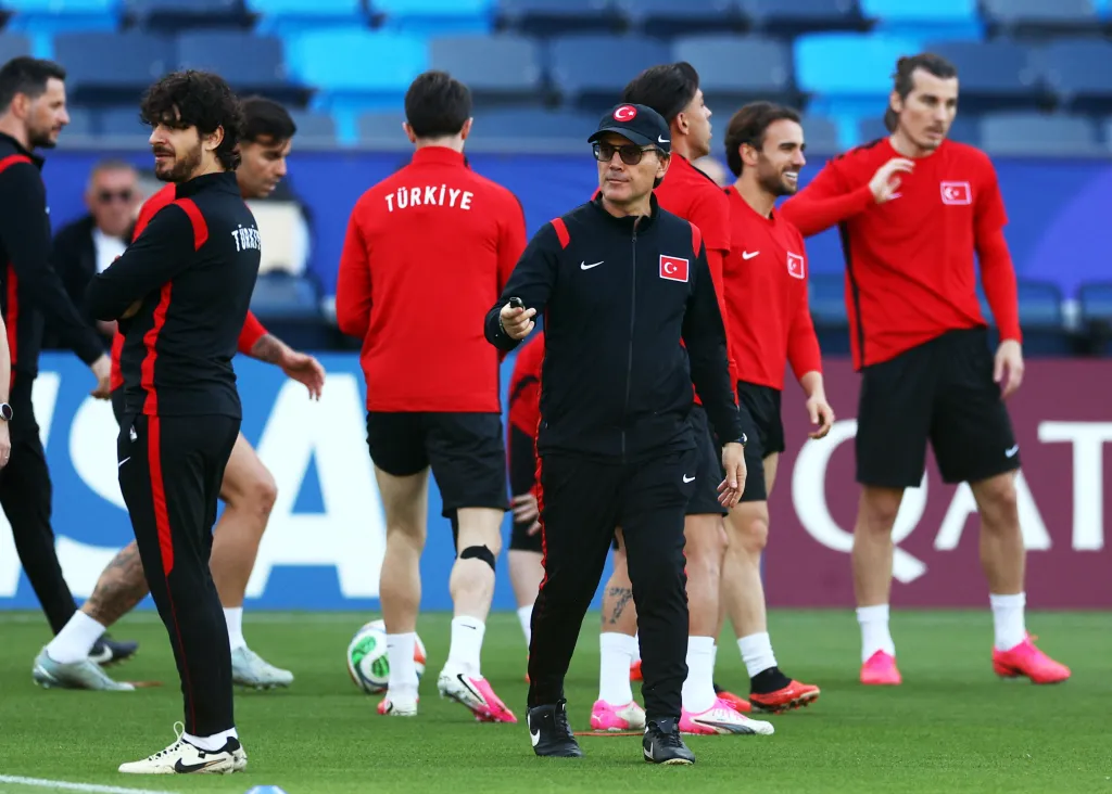 Turkey coach Vincenzo Montella during a FIFA World Cup 2026 training session.