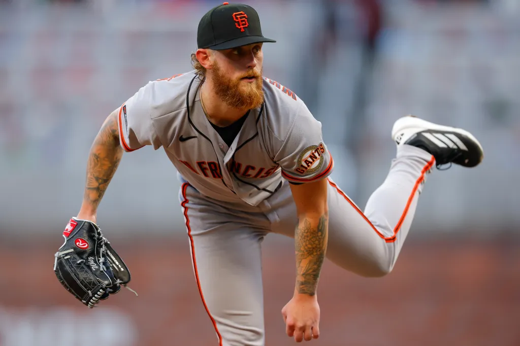 San Francisco Giants pitcher in mid-delivery.