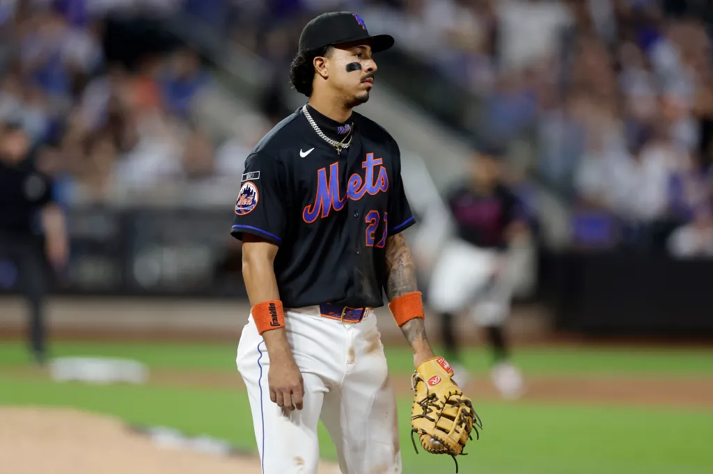 Mark Vientos #27 of the New York Mets reacts after a ninth inning error against the Chicago Cubs at Citi Field on June 24, 2026 