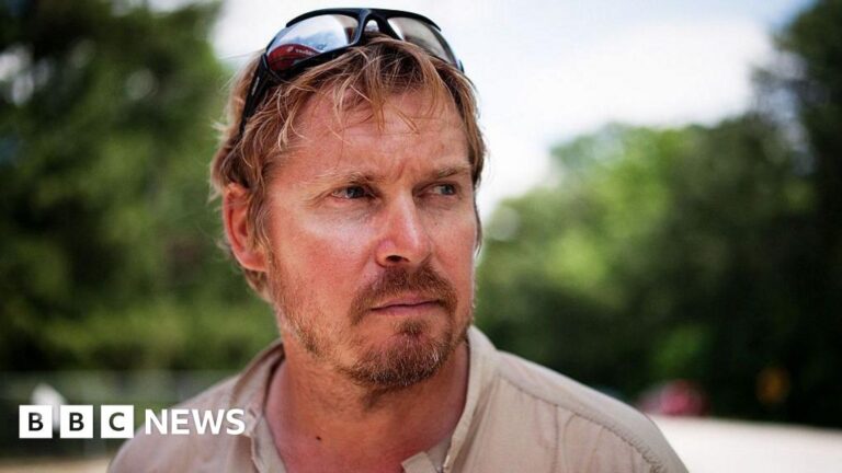 Briton on around-the-world walk since 1998 refused access to Channel Tunnel for final leg
