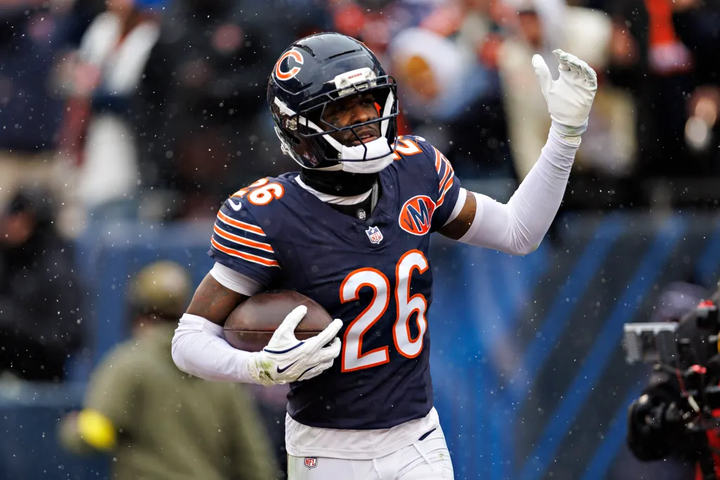 Nahshon Wright #26 of the Chicago Bears celebrates after a interception during a game against the New York Giants at Soldier Field on November 9, 2025 