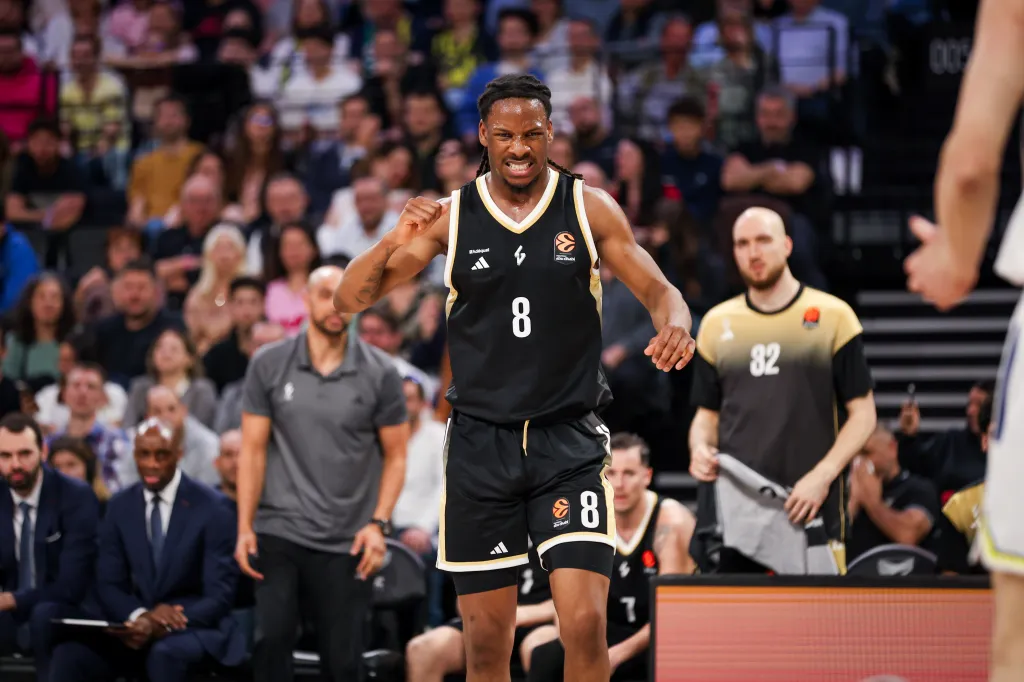 Melvin Ajinca, #8 of LDLC Asvel Villeurbanne in action during the EuroLeague Regular Season Round 38 match between Fenerbahce Beko Istanbul and Fenerbahce Beko Istanbul at LDLC Arena on April 16, 2026 in Lyon, France. 