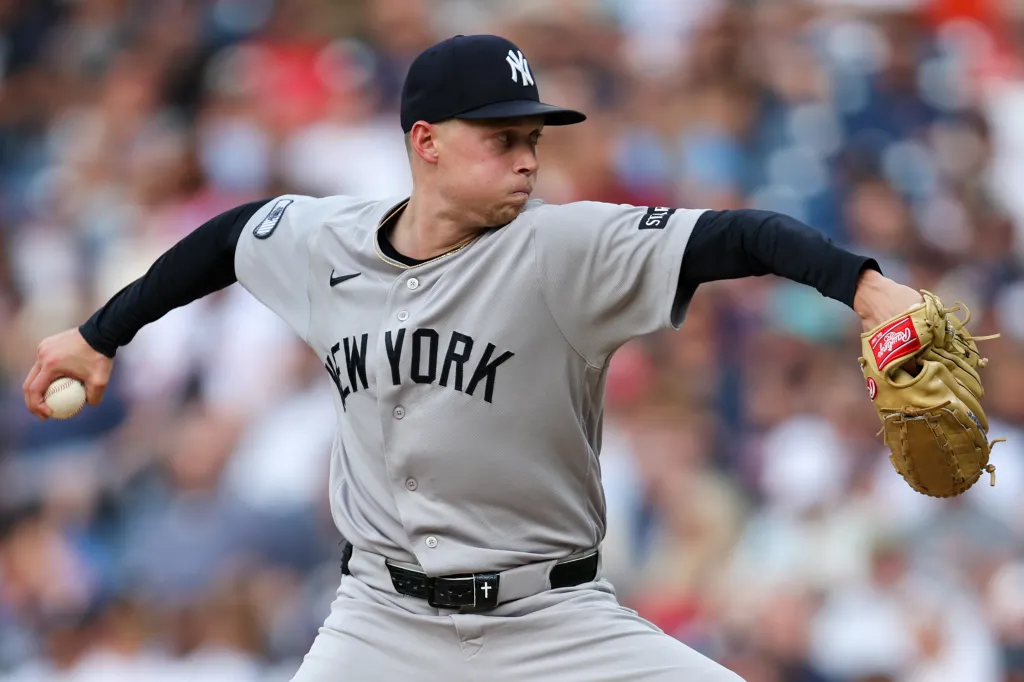 New York Yankees Starting pitcher Will Warren (29) delivers a pitch to the plate during the first inning of the Major League Baseball game between the New York Yankees and Cleveland Guardians on June 8, 2026, at Progressive Field in Cleveland, OH. 