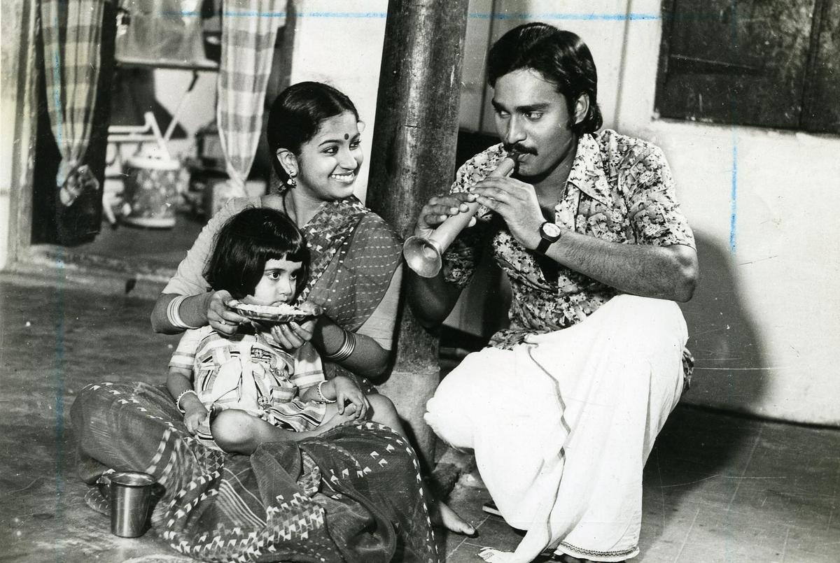K. Bhagyaraj and Radhika in ‘Indu Poi Naalai Vaa’