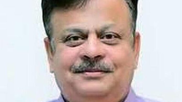 IMG_Bishwanath_Sinha_2_1_O9G5KU73.jpg