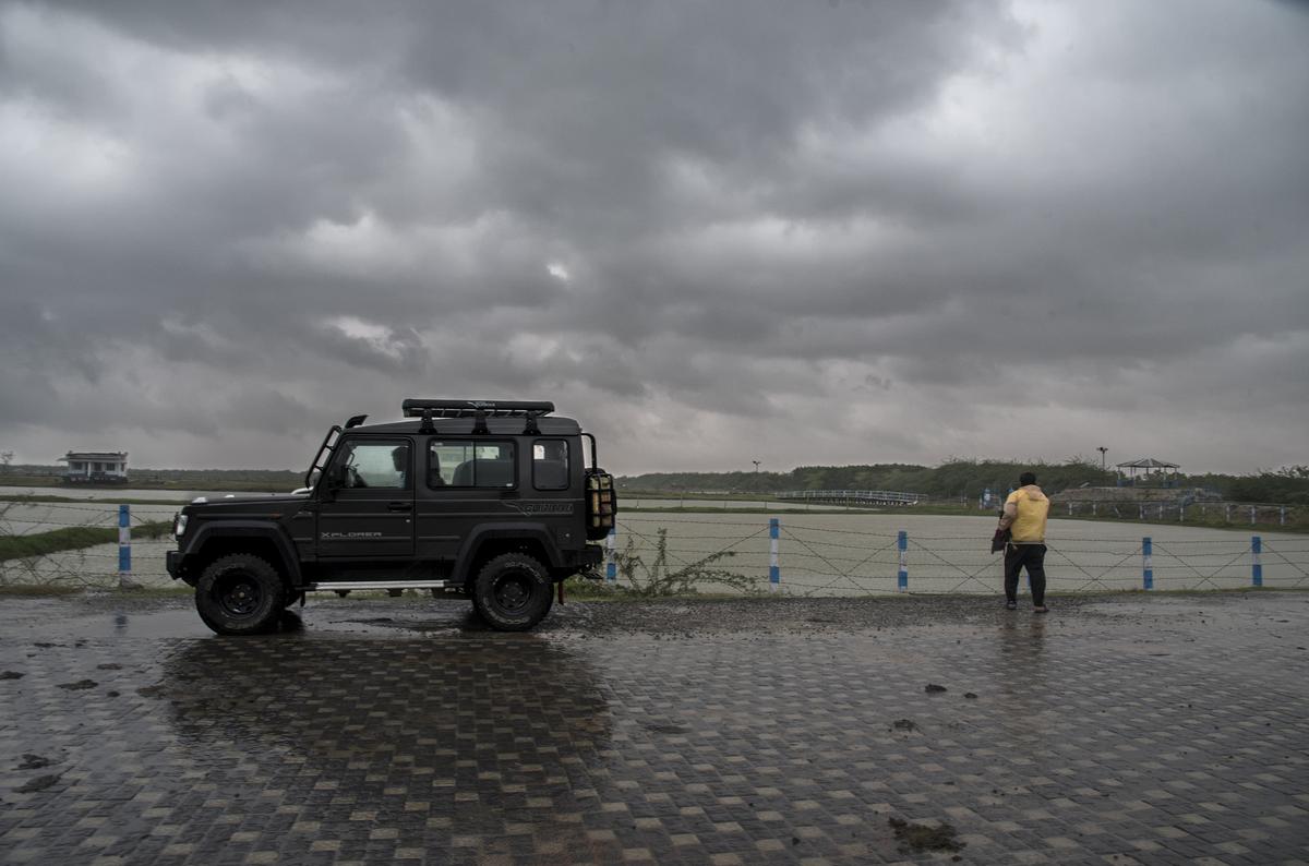 Chasing cyclone Bulbul
