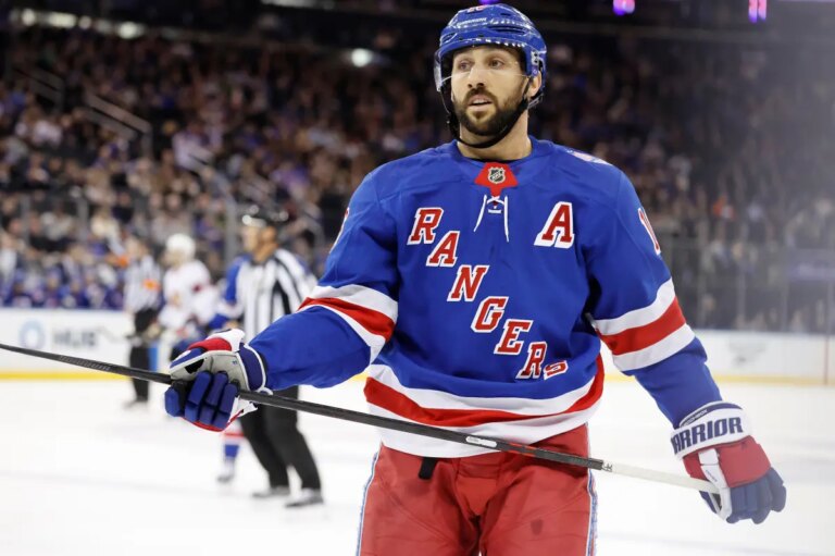 Vincent Trocheck switches agents with Rangers star on trade block