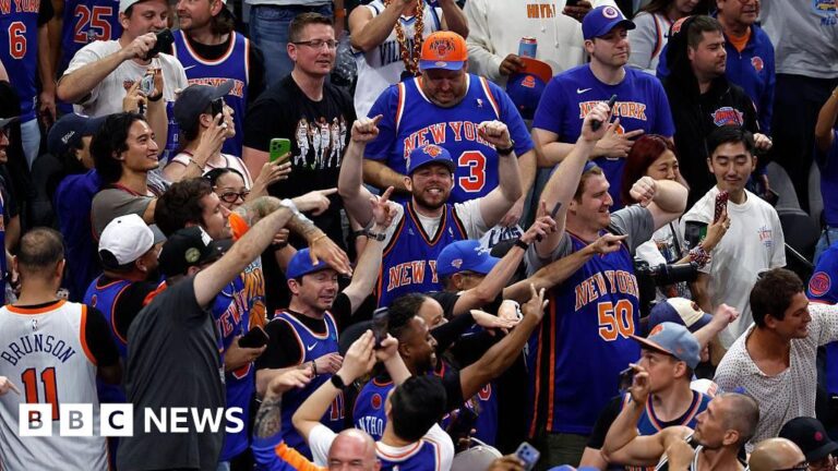 Ticketmaster says Knicks fans won't be locked out of game after last-minute panic