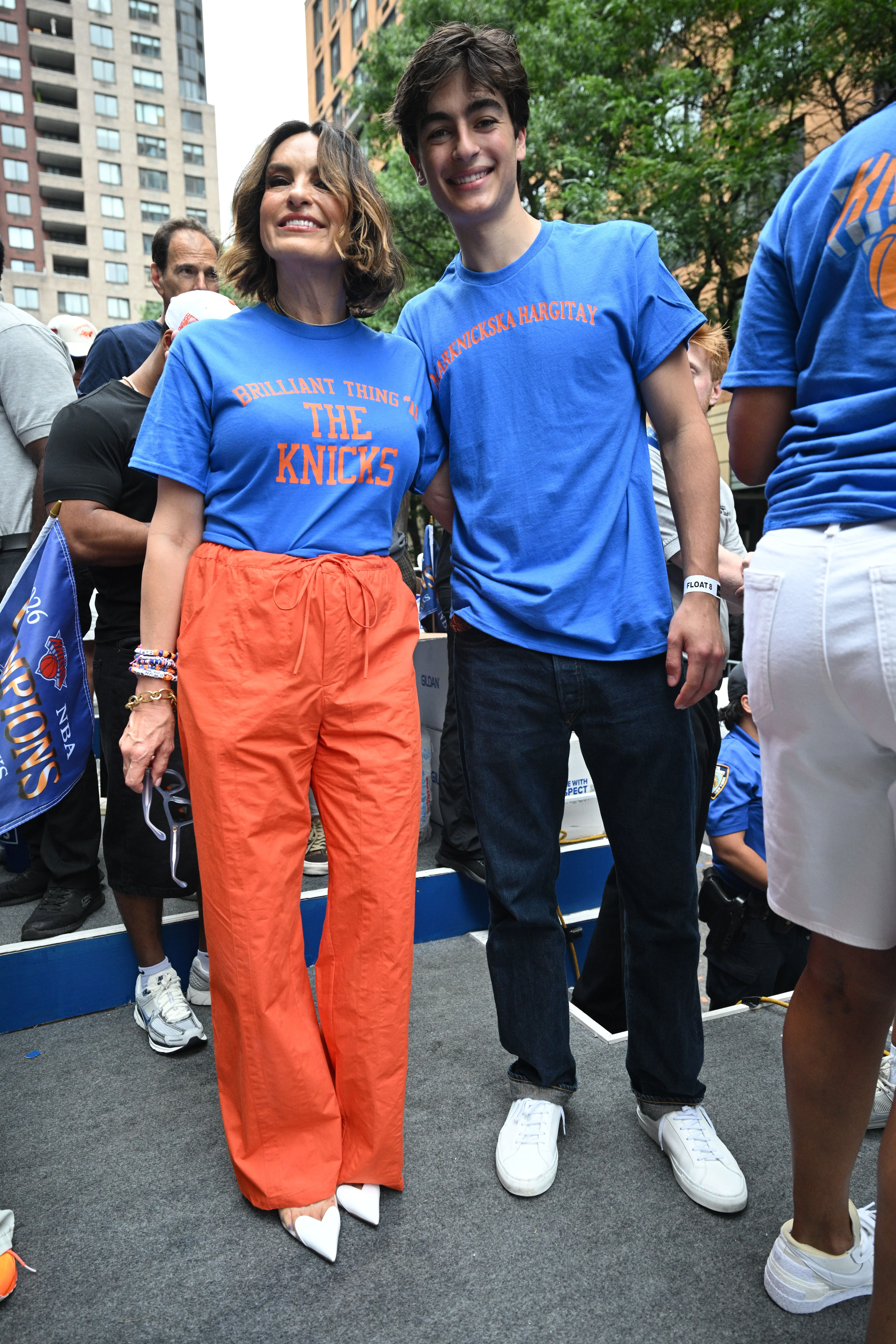Mariska and August Hargitay 2026 New York Knicks NBA Championship Ticker-Tape Parade, 