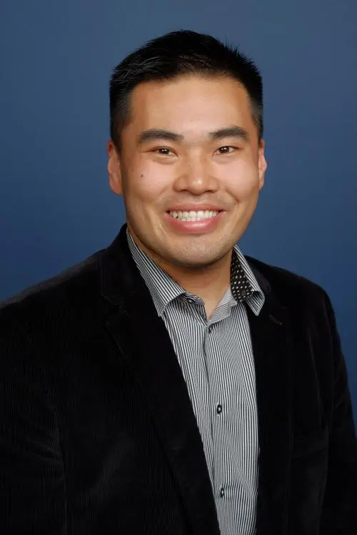 Headshot of John Shen, Medical Director of Oncology and Tertiary Care, Heritage Provider Network.