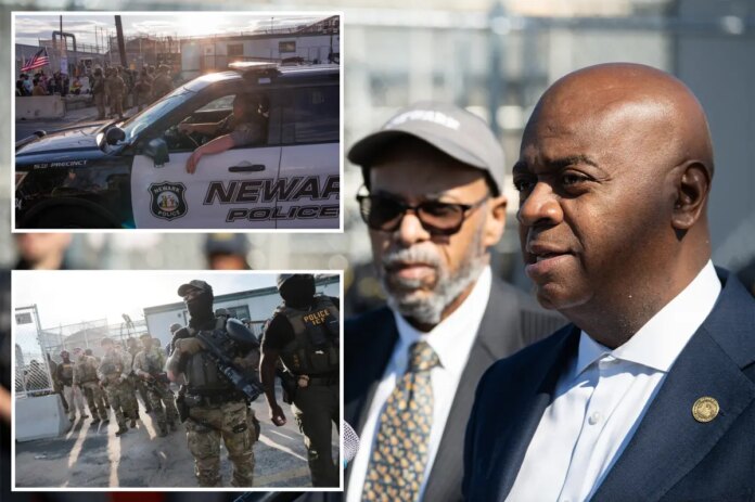 newark-mayor-ras-baraka-speaks-130574447.jpg