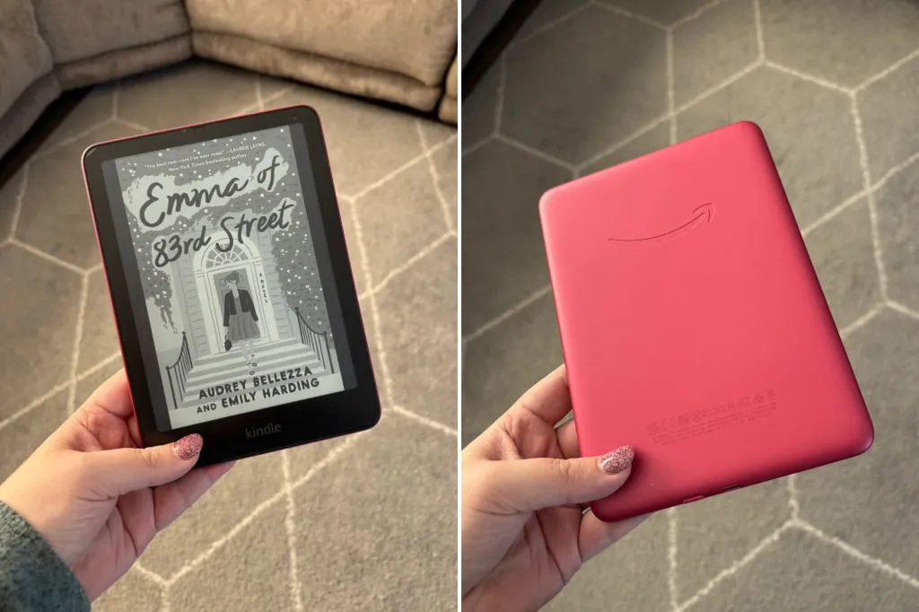 An image collage containing 2 images, Image 1 shows kindle paperwhite signature edition, Image 2 shows kindle paperwhite signature edition