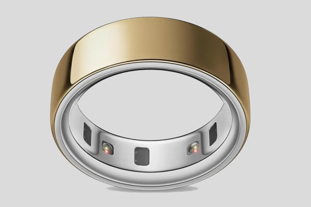 Illustration of a gold Oura Ring.
