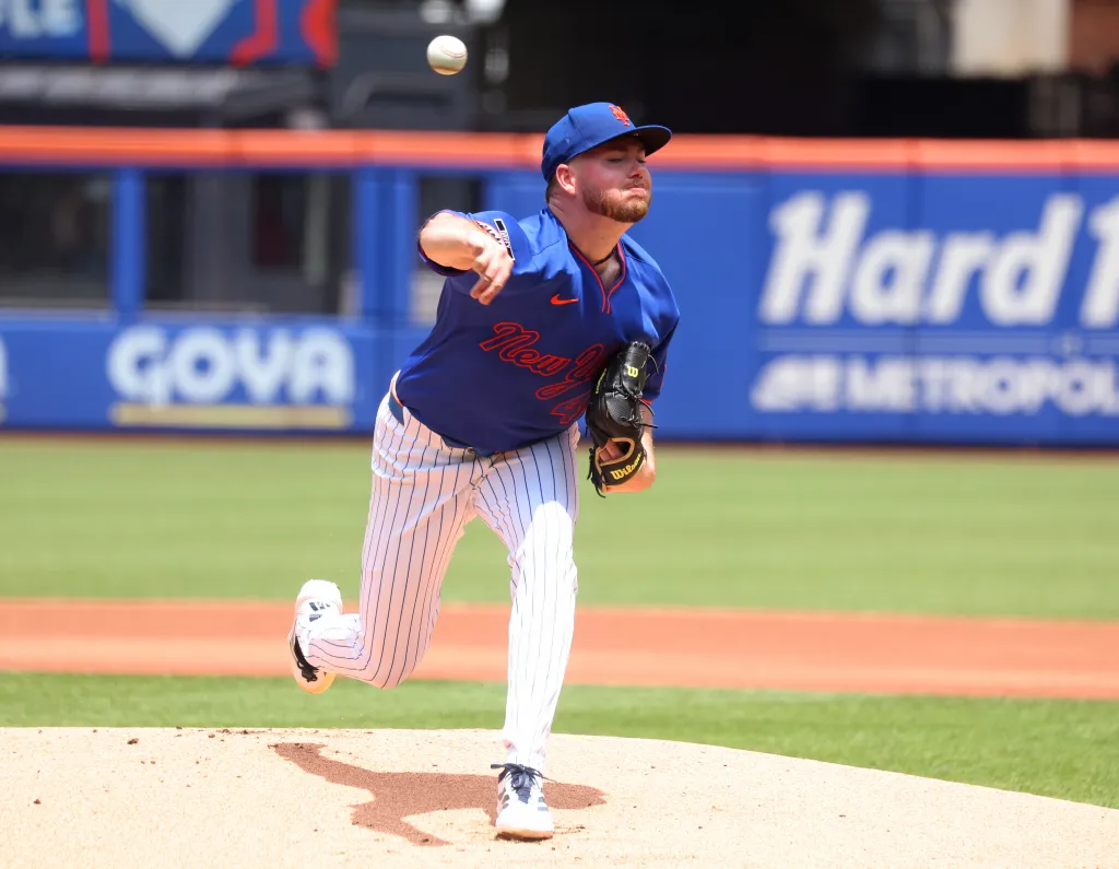 Christian Scott (45) pitches in the first inning when the New York Mets played the St. Louis Cardinals Thursday, June 11, 2026