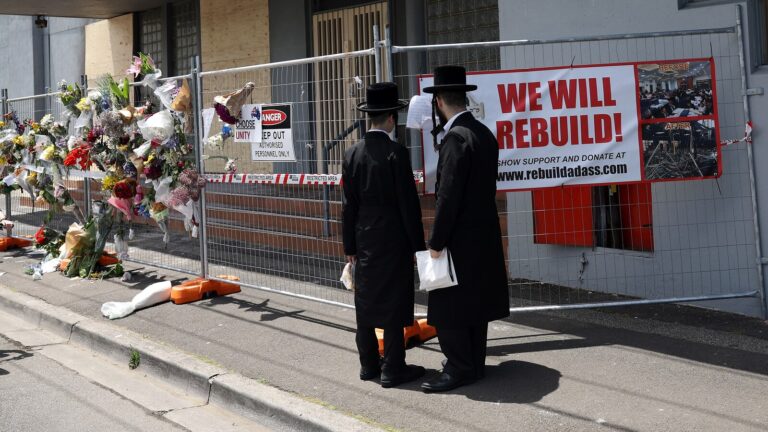 Police charge a third suspect in a Melbourne synagogue arson allegedly directed by Iran