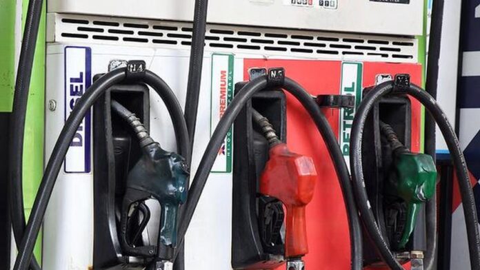 1782877427_Diesel-curbs-raG40G47E9U.3.jpg.jpg