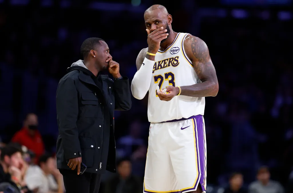 LeBron James (r.) and his agent, Rich Paul (l.)