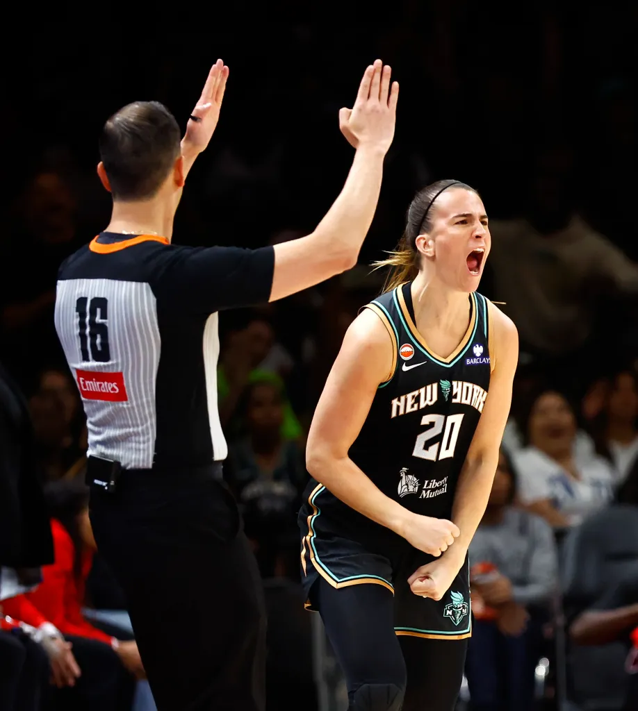 Sabrina Ionescu, who scored 26 points, celebrates after hitting a 3-pointer in the first half of the Liberty's win over the Aces.
